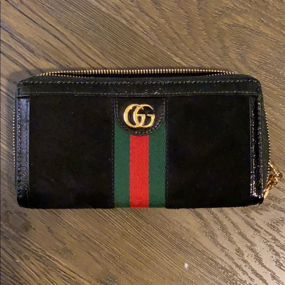 Velvet Gucci Wallet